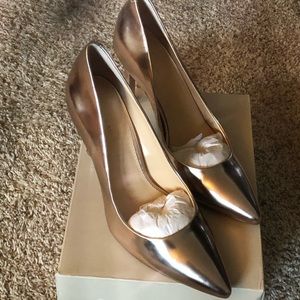 Banana Republic Ninah Pump